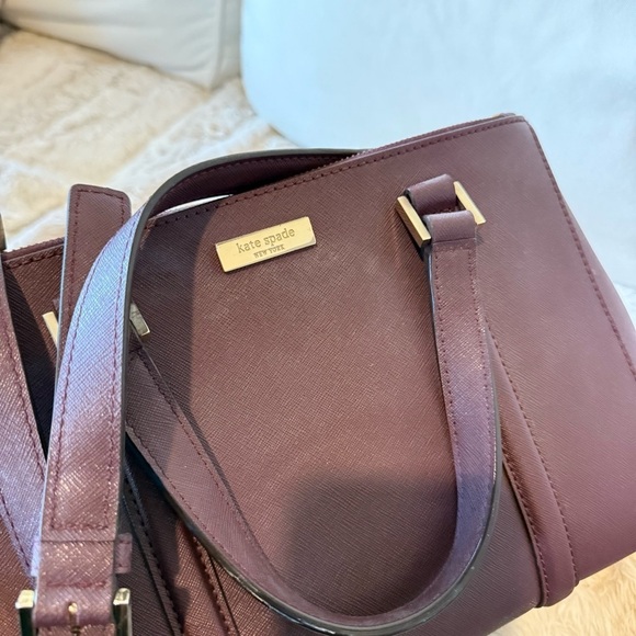 Kate Spade Newbury Lane Loden Medium Saffiano
Leather Satchel Crossbody - Picture 4 of 6